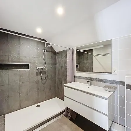 Le Relais Des Forges - 8 Personnes Avec Jacuzzi * Sprimont