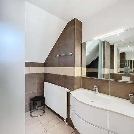 Le Relais Des Forges - 8 Personnes Avec Jacuzzi 펜션